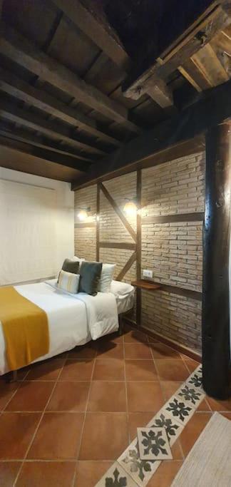 Apartamento Sefardi, Barrio Judio De Хервас Экстерьер фото